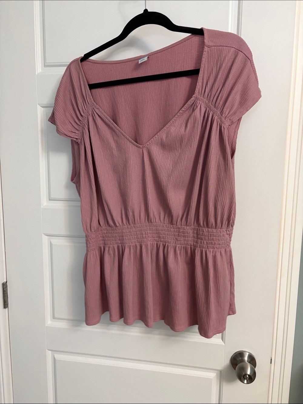 Old Navy Mauve V-Neck Smocked Peplum Top